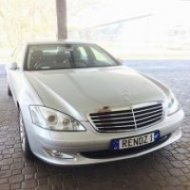 Luxury sedan transfers and tours Luxury sedan transfers and tours